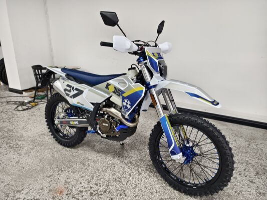 KEWS K27-YBS300 300cc Μοτοσυκλέτα Enduro με υγρόψυξη και ρυθμιζόμενη ανάρτηση για ακραίες εκτός δρόμου επιδόσεις
