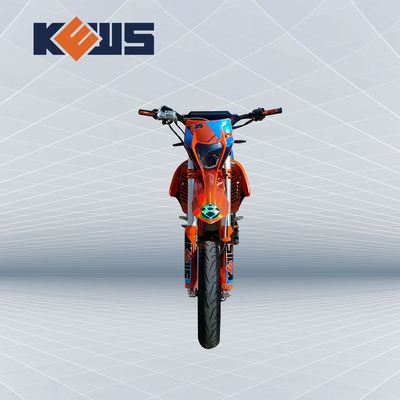 Πρότυπο εμπορικών σημάτων K16 Kews στις έξοχες Motard μοτοσικλέτες 120KM/H NC450 Efi