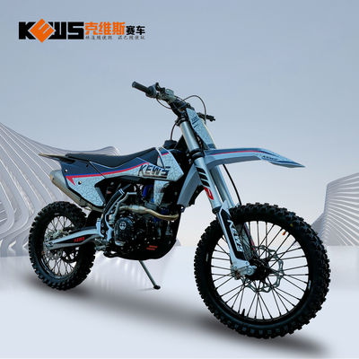 Ο αέρας της Honda NC300S δρόσισε τις ενιαίες μοτοσικλέτες κυλίνδρων με την έγχυση εξαερωτήρων και καυσίμων