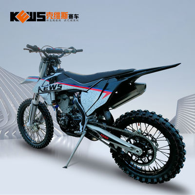 Ο αέρας της Honda NC300S δρόσισε τις ενιαίες μοτοσικλέτες κυλίνδρων με την έγχυση εξαερωτήρων και καυσίμων