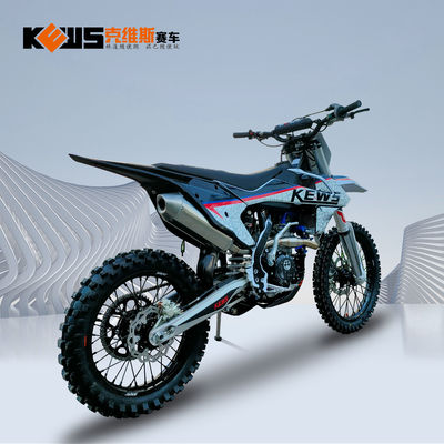 Ο αέρας της Honda NC300S δρόσισε τις ενιαίες μοτοσικλέτες κυλίνδρων με την έγχυση εξαερωτήρων και καυσίμων