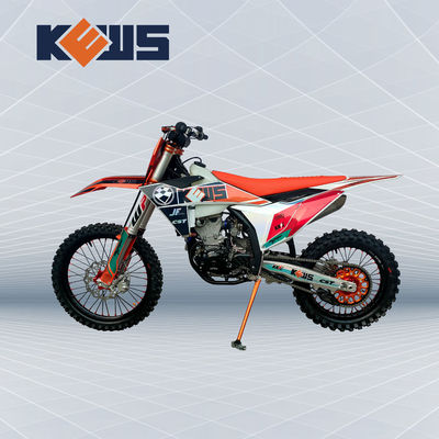 K23 το πρότυπο νερό Zongshen NC300S ποδηλάτων ρύπου Enduro δρόσισε τέσσερις κόκκινες και μαύρες μοτοσικλέτες κτυπήματος