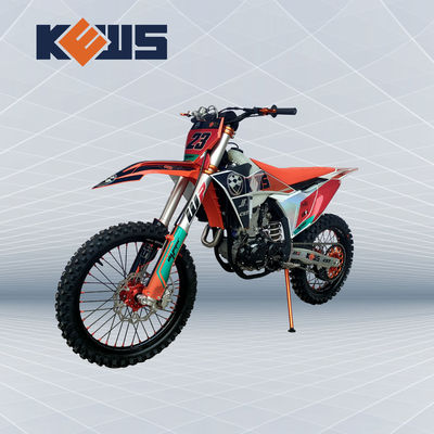 K23 το πρότυπο νερό Zongshen NC300S ποδηλάτων ρύπου Enduro δρόσισε τέσσερις κόκκινες και μαύρες μοτοσικλέτες κτυπήματος