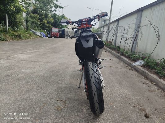 Τέσσερα έξοχα Motard κτυπήματος δροσισμένα νερό ποδήλατα Supermoto μοτοσικλετών μηχανών NC450