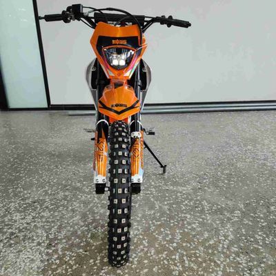 KEWS 1P56FMJ X150 PIT BIKE K61 Μοντέλο Κινέζικες μοτοσυκλέτες 140CC