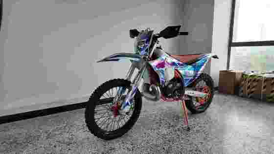 KEWS 1E72MN XFH300 2 Stroke Enduro Motorcycle with 290ML Piston Displacement and 38.6KW Maximum Power